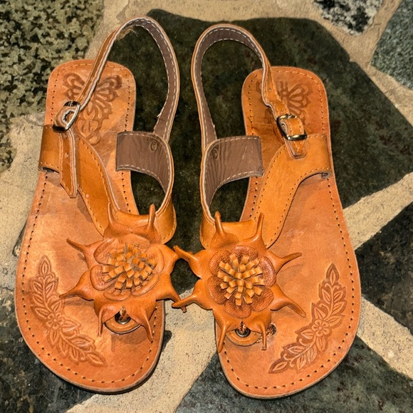 Shoes - Genuine raw leather flat sandal size 37 = US 6- 6.5
